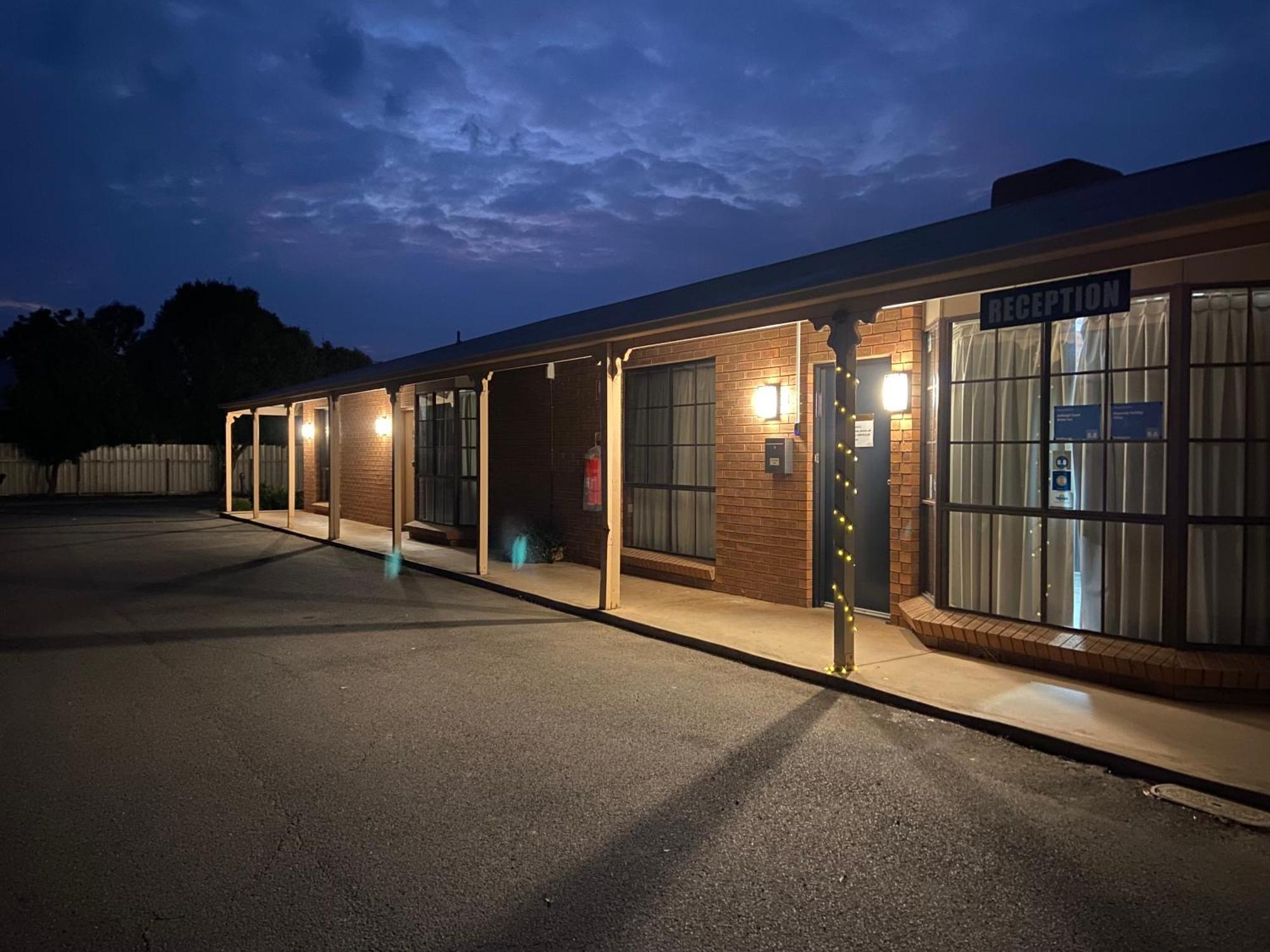 Ashleigh Court Motor Inn Mulwala Exterior foto
