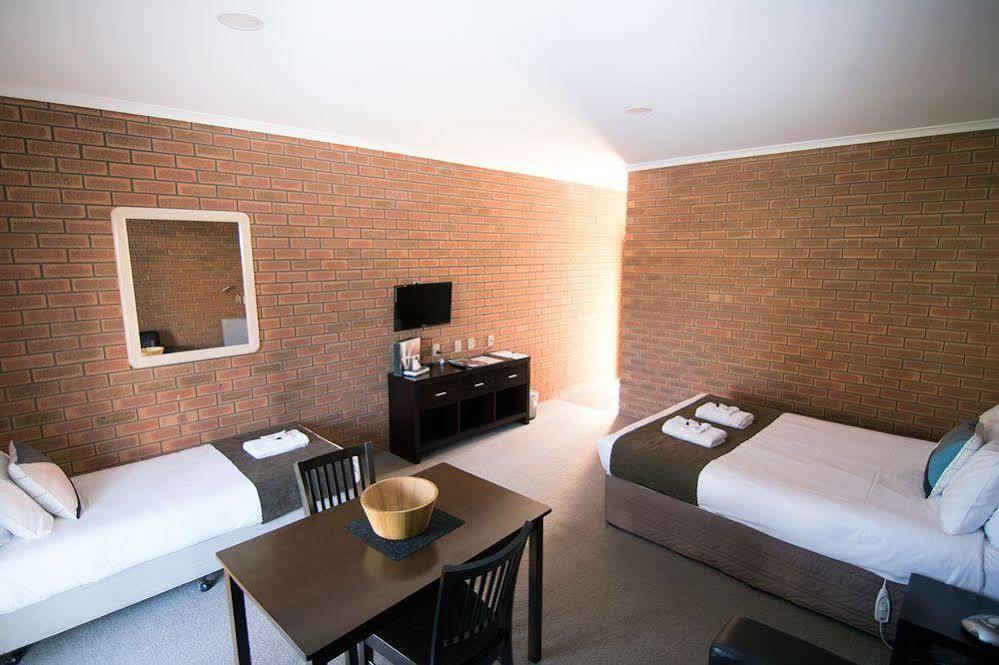 Ashleigh Court Motor Inn Mulwala Exterior foto