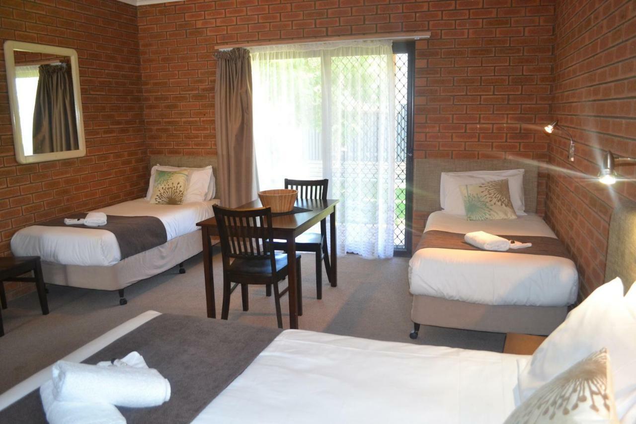 Ashleigh Court Motor Inn Mulwala Exterior foto