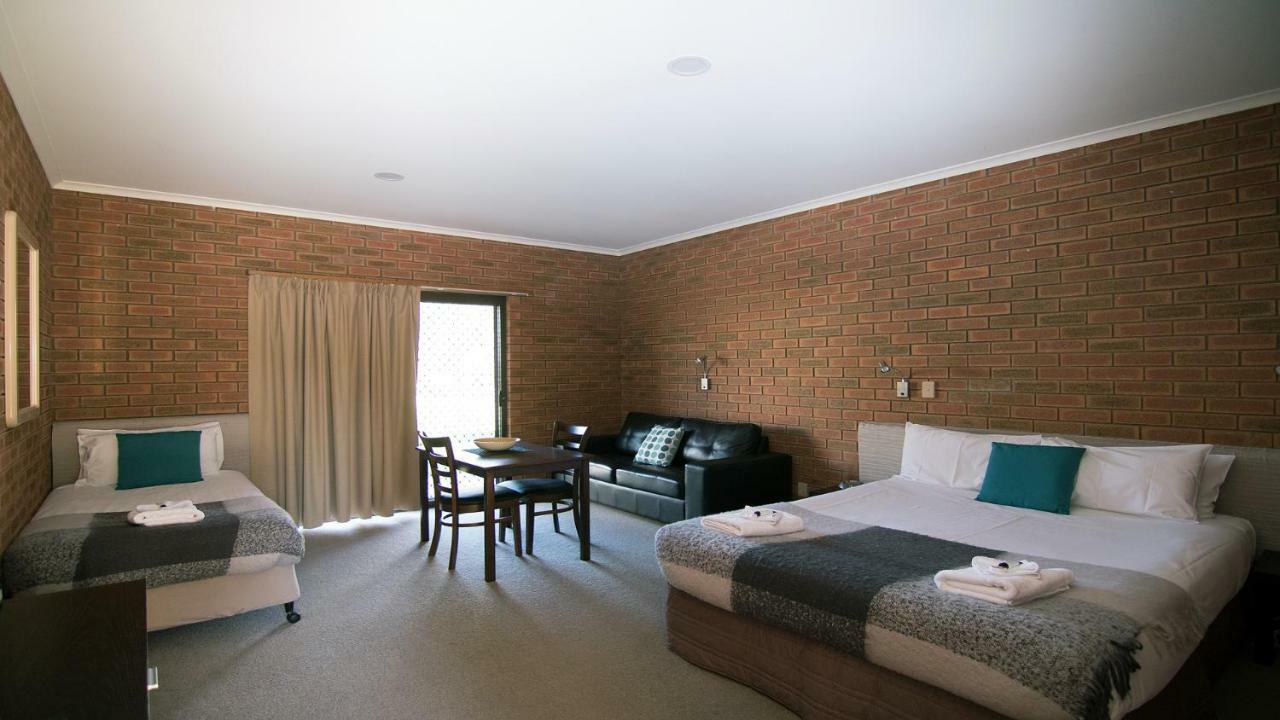 Ashleigh Court Motor Inn Mulwala Exterior foto